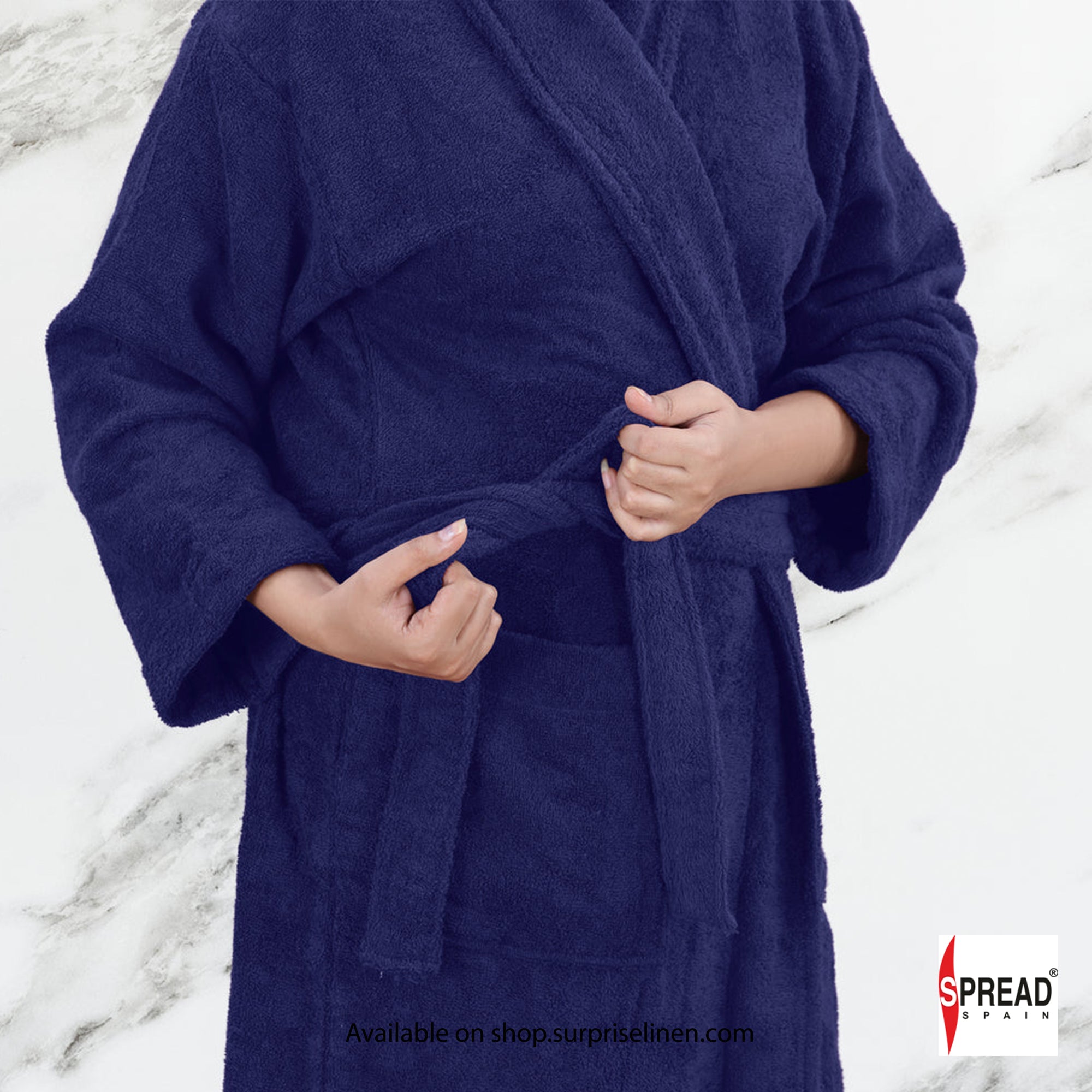 Spread Spain - One Size Bathrobe with Customizable Initials (Blue)