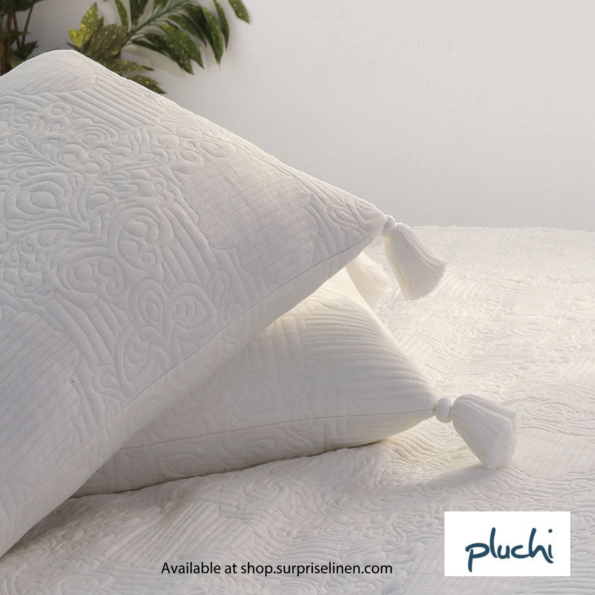 Pluchi - Antique 100% Cotton Knitted King Size 3 Pcs Bed Cover Set (Ivory)