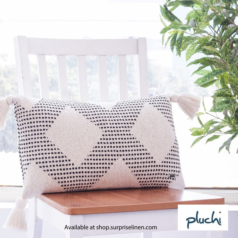 Pluchi - Diamond Check Cotton Knitted Decorative Cushion Cover (Black)