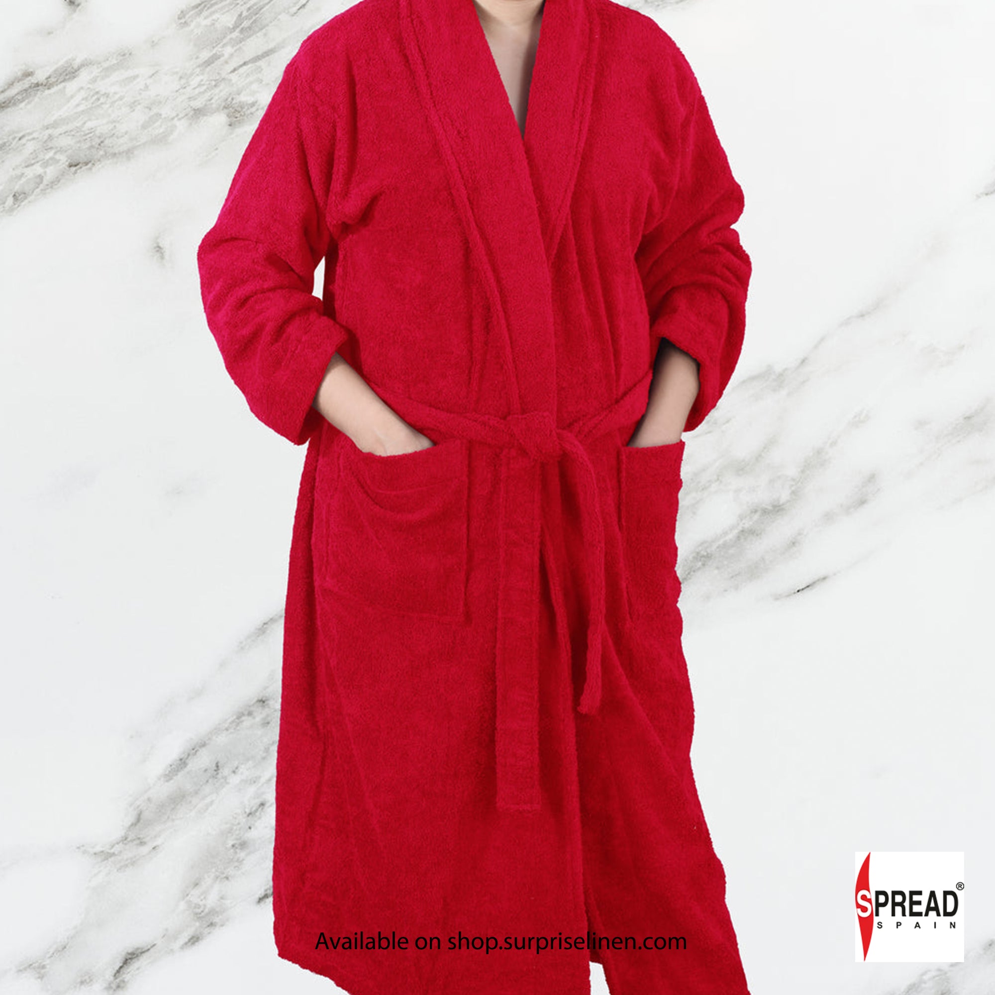 Spread Spain - One Size Bathrobe with Customizable Initials (Red)