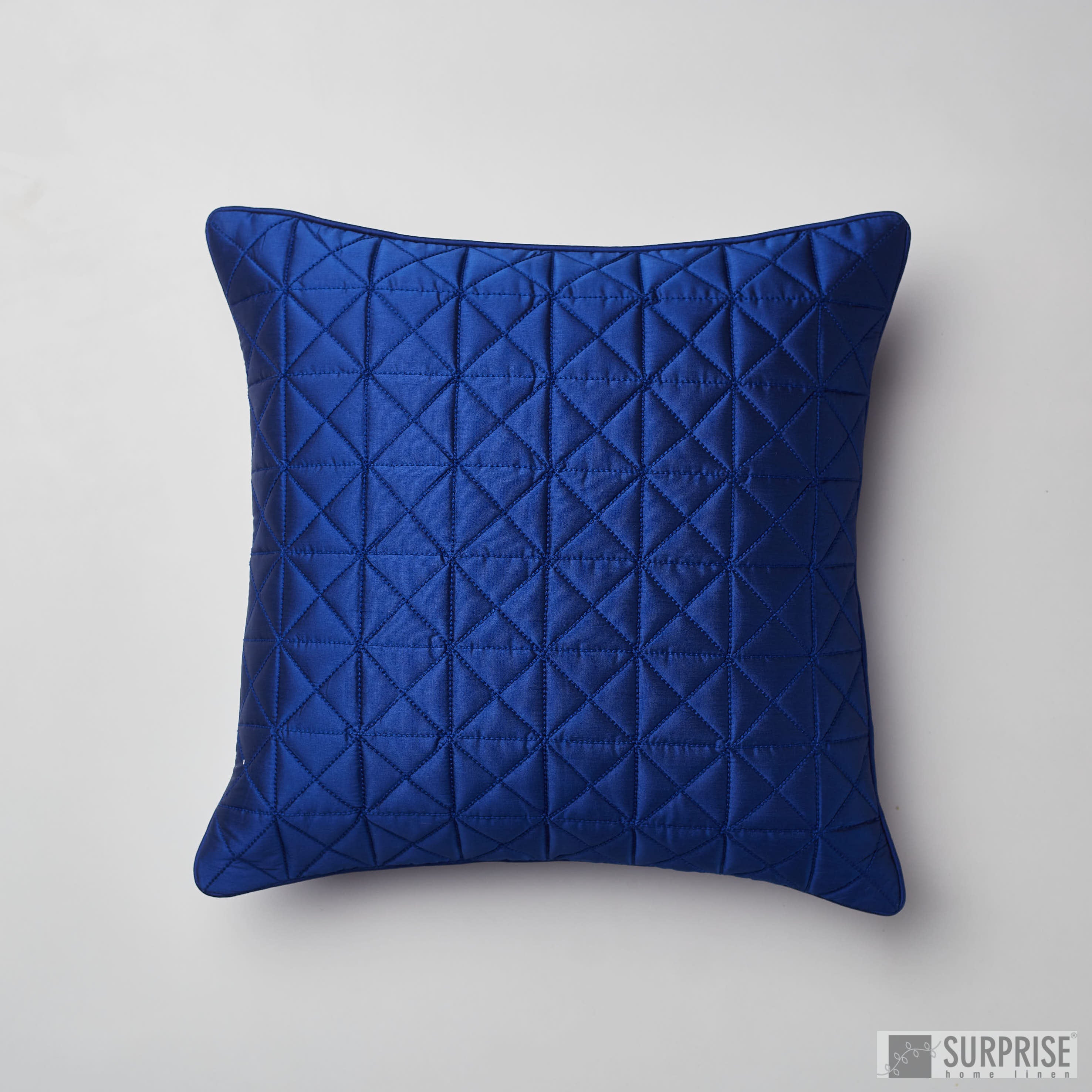 Surprise Home - Grid 40 x 40 cms Cushion Covers (Royal Blue)