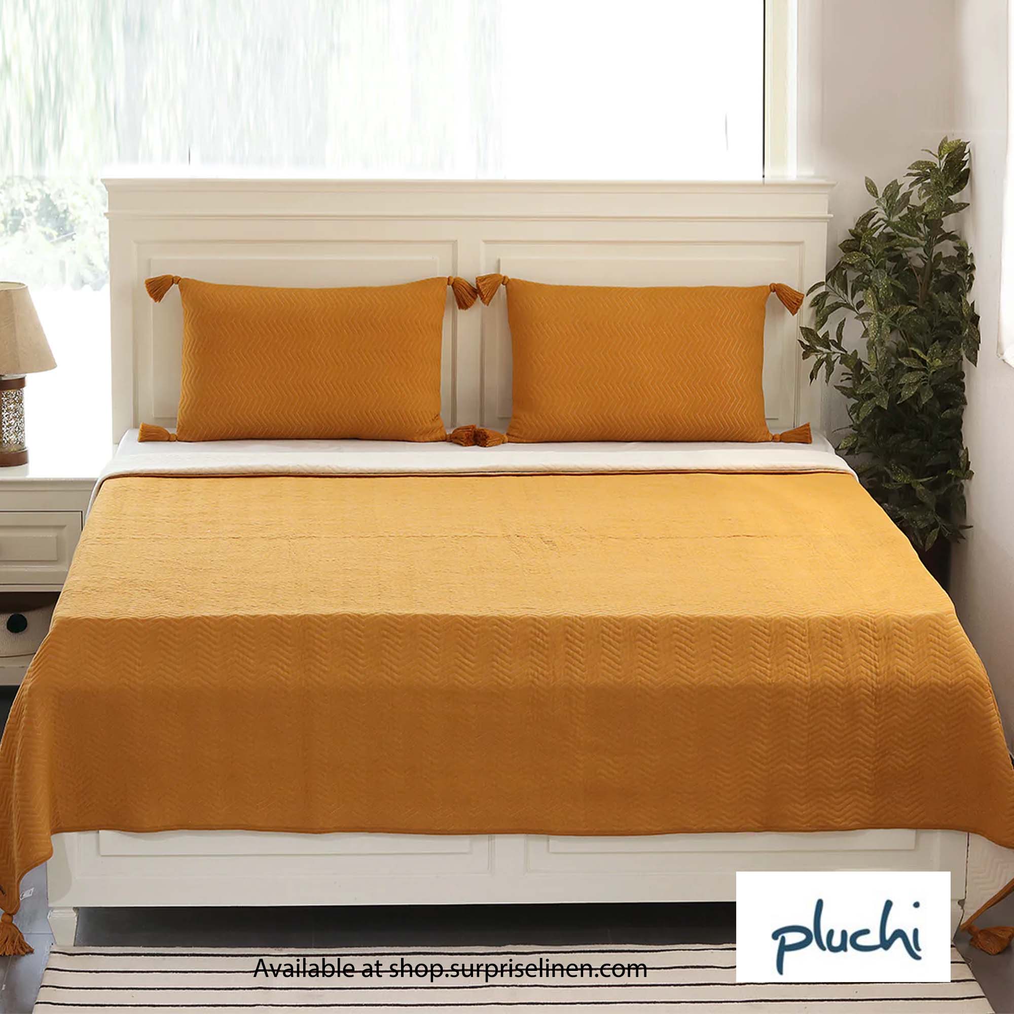 Pluchi - Zig Zag 100% Cotton Knitted King Size 3 Pcs Bed Cover Set (Mustard)