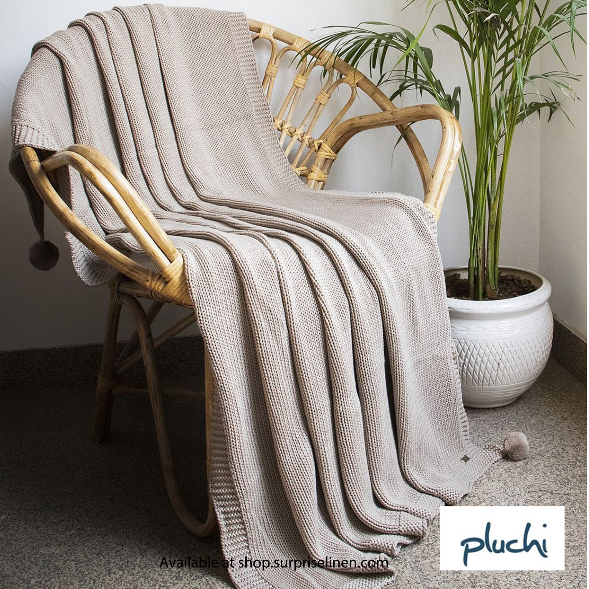 Pluchi - Jersey Chunky Knit Knitted Throw /Blanket  for Round the Year Use (Stone)