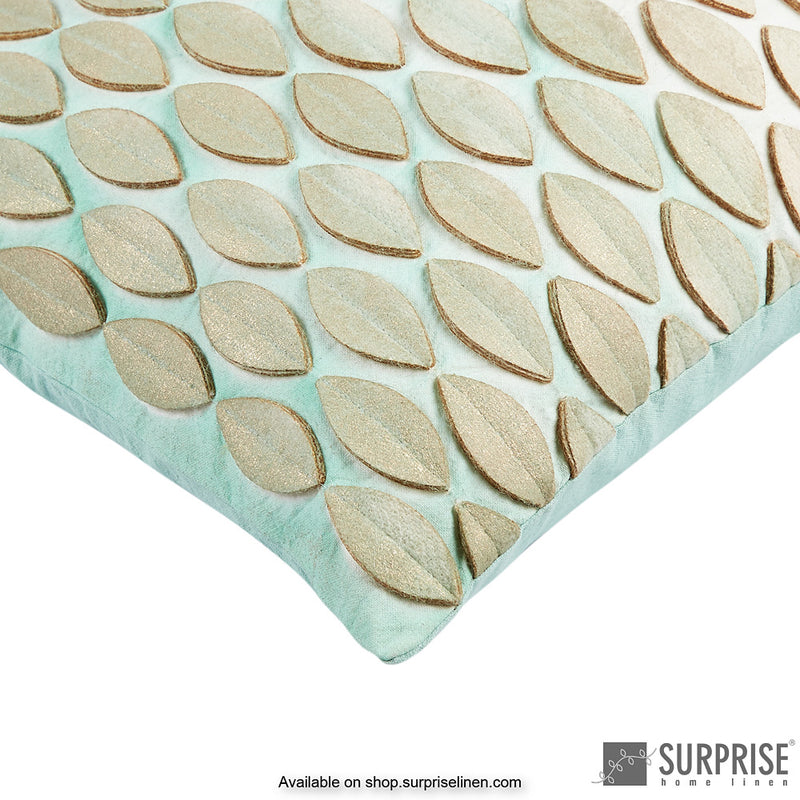 Surprise Home - Felt Leaf Cushion Cover (Green)
