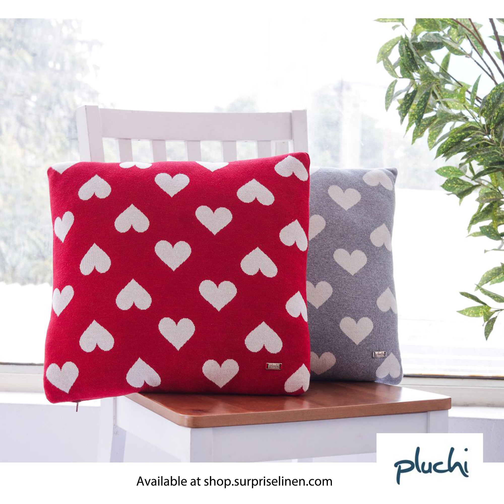 Pluchi - All Over Hearts Cotton Knitted Cushion Cover (Red & Natural Color)