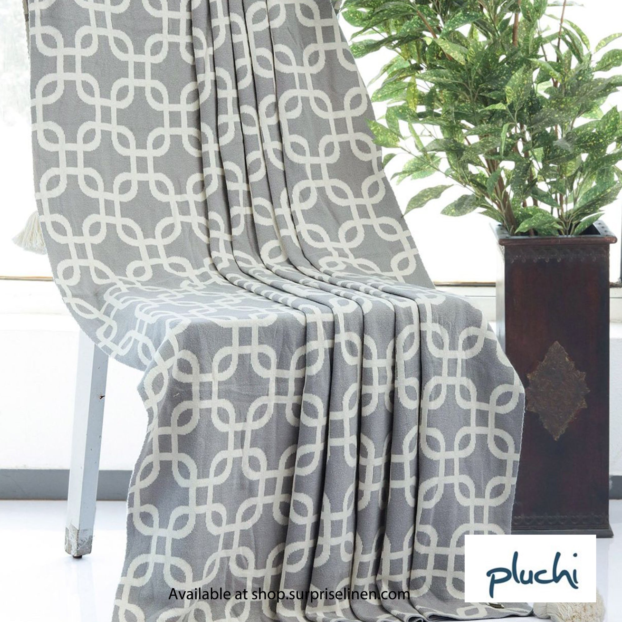 Pluchi - Gianna 100% Cotton Knitted All Season AC Throw Blanket (Light Grey & Natural)