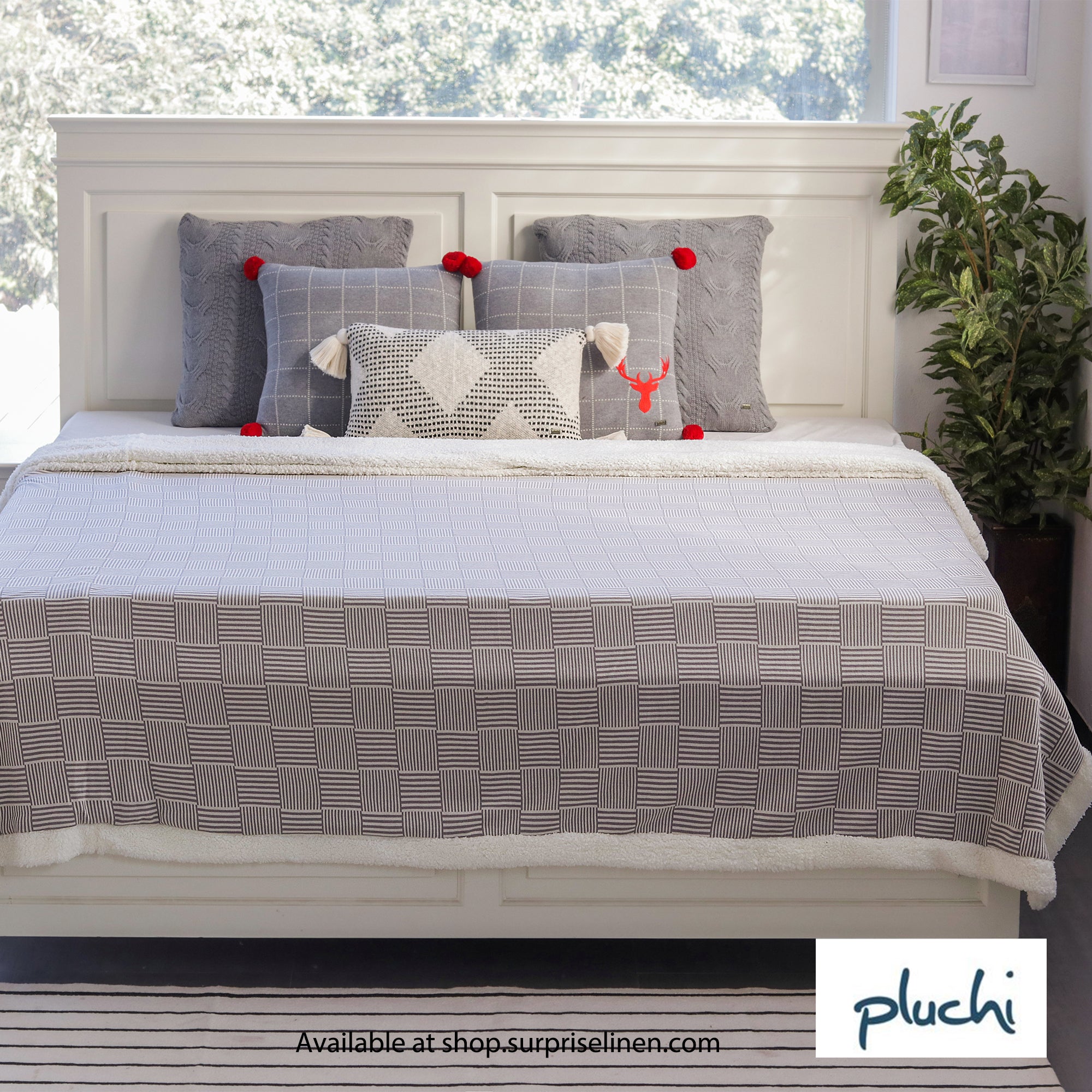 Pluchi - Casa Luxor Cotton Knitted Double Bed Sherpa Comforter (Light Grey)