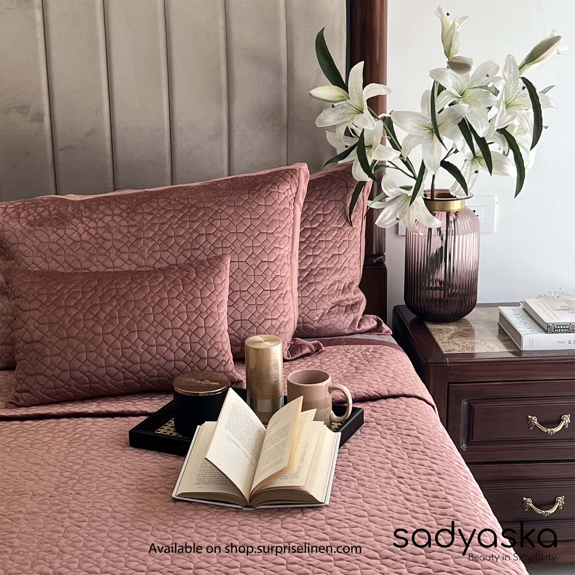 Sadyaska - Velvet Collection Nouveau Bed Cover Set (Blush)