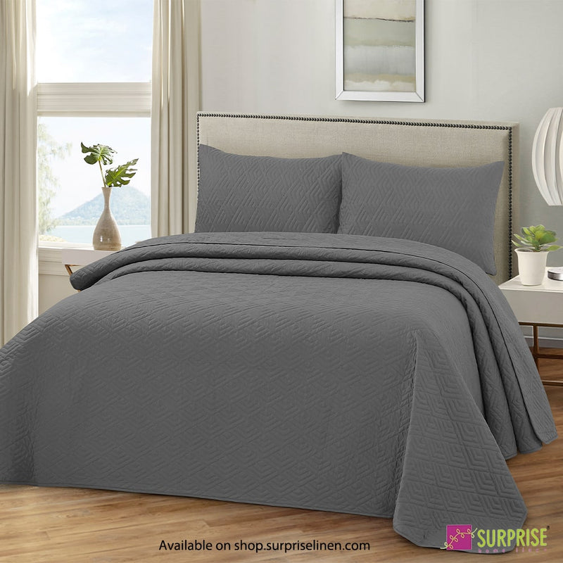 Surprise Home - Everyday Luxury Essentials Plush Quilted 3 Pcs Bedcover Set (Smoke Pearl)