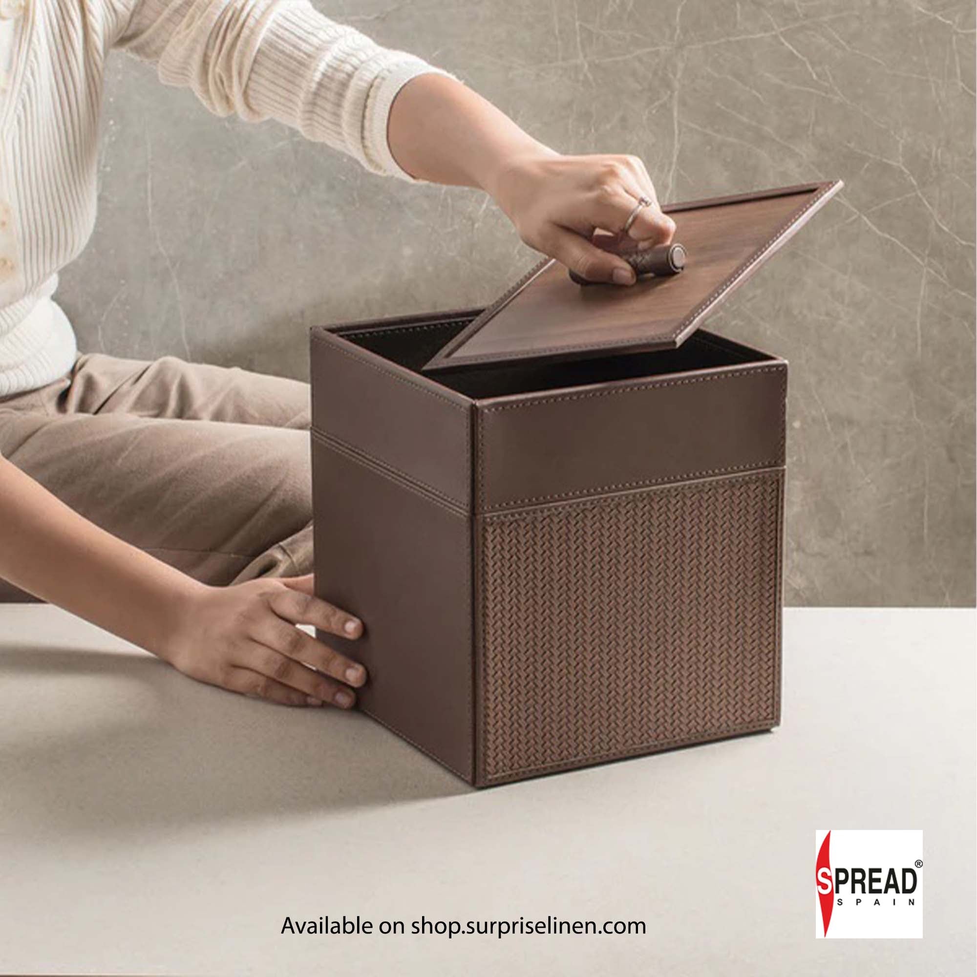 Spread Spain - Riggiani Collection Dustbin (Cappuccino)