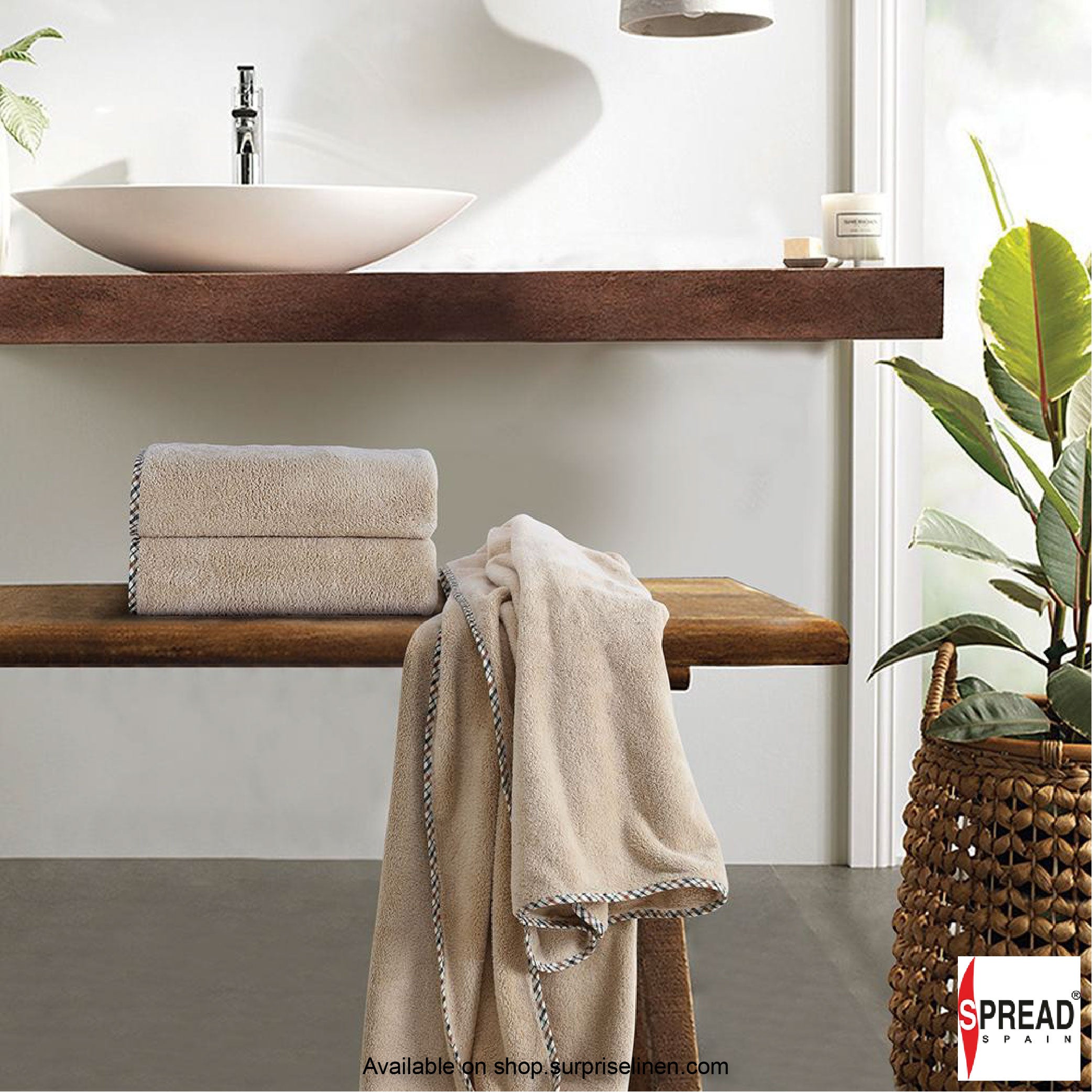 Spread Spain - High Absorbent & Super Soft Coral Towel (Sand)