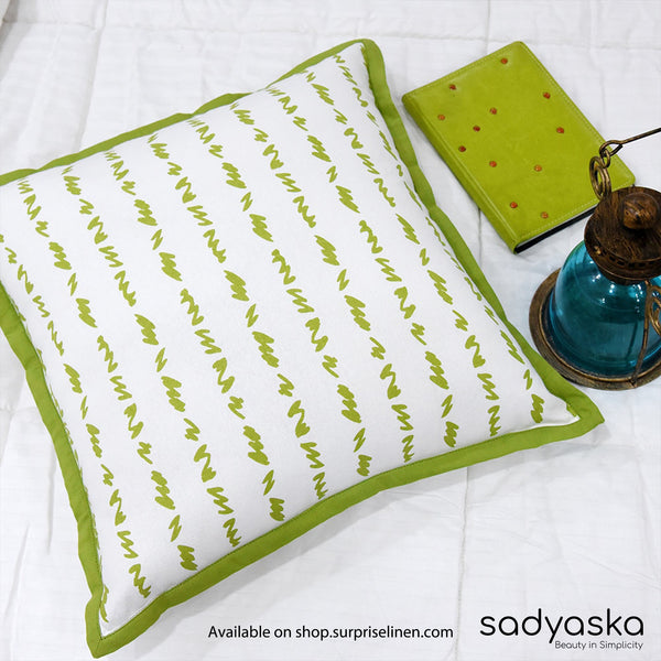 Sadyaska - Twirled Line Green Cushion Cover (Green)