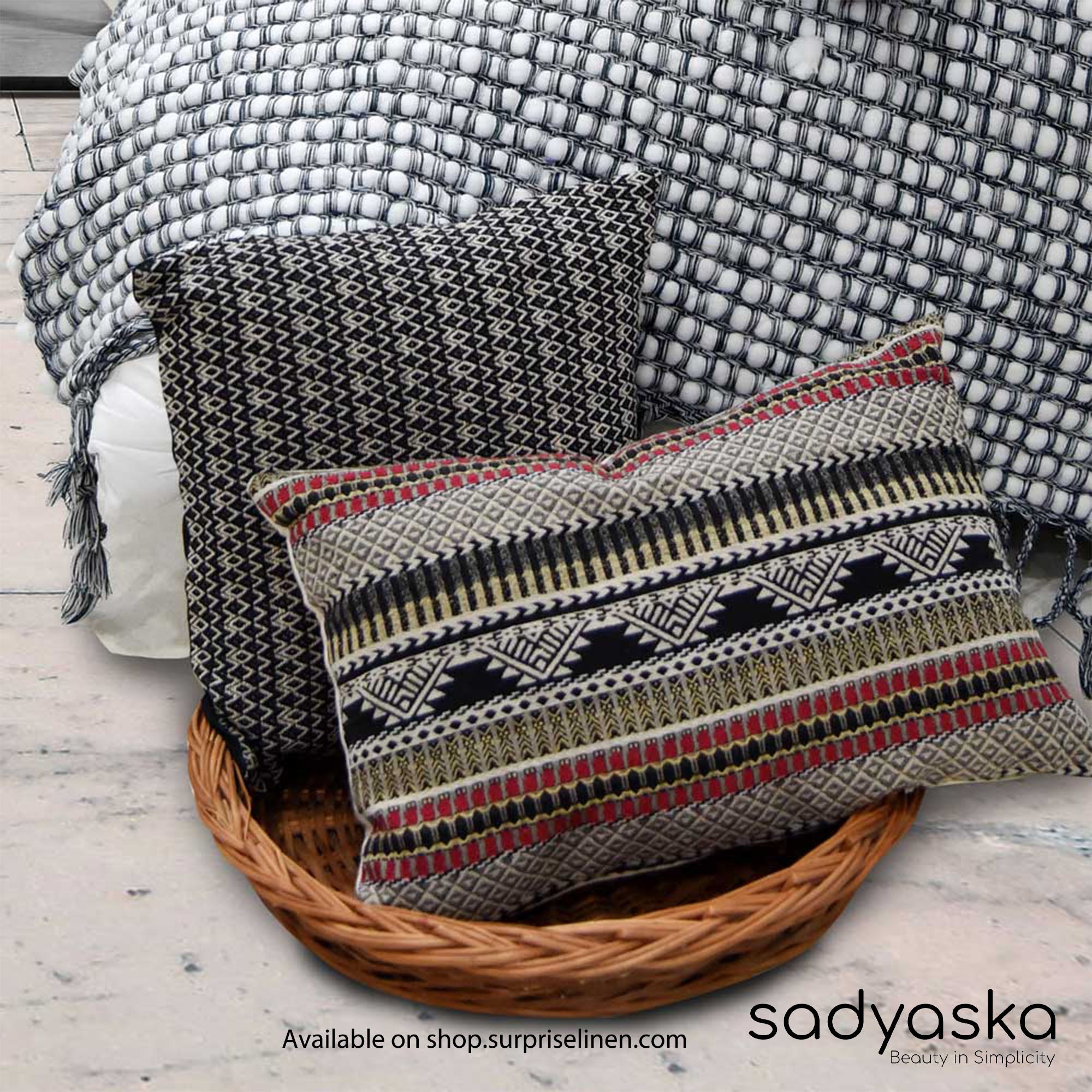 Sadyaska - Decorative Designer Folk Geo Woven Pillow Cover (Multi Color)