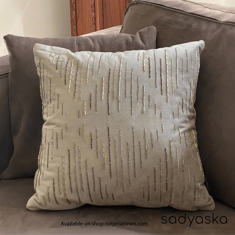 Sadyaska - Decorative Delineate Velvet Cushion Cover (Ivory)