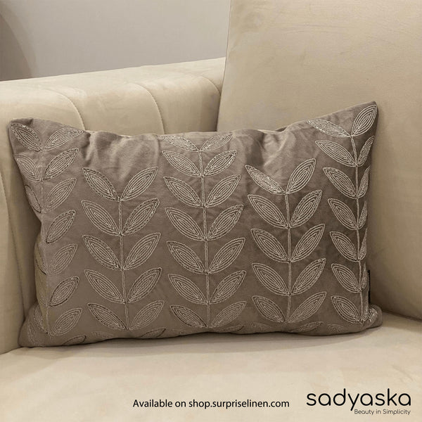 Sadyaska - Decorative Inferno Velvet Pillow Cover (Silver)