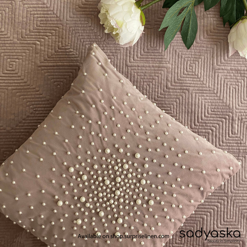 Sadyaska - Decorative Pearl Velvet Cushion Cove (Onion Pink)