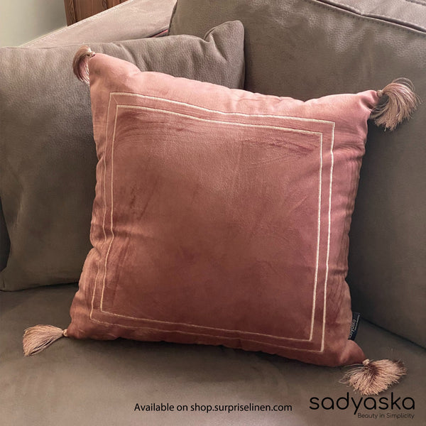Sadyaska - Decorative Frontier Velvet Cushion Cover (Blush)