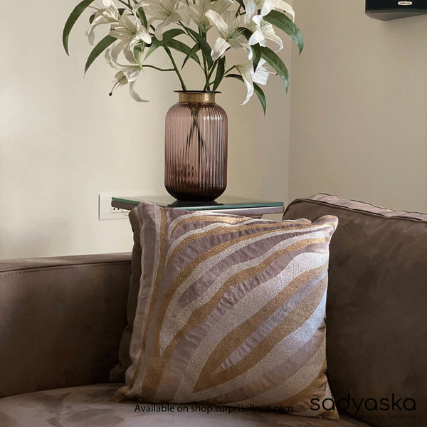 Sadyaska - Decorative Wave Velvet Cushion Cover (Lilac)