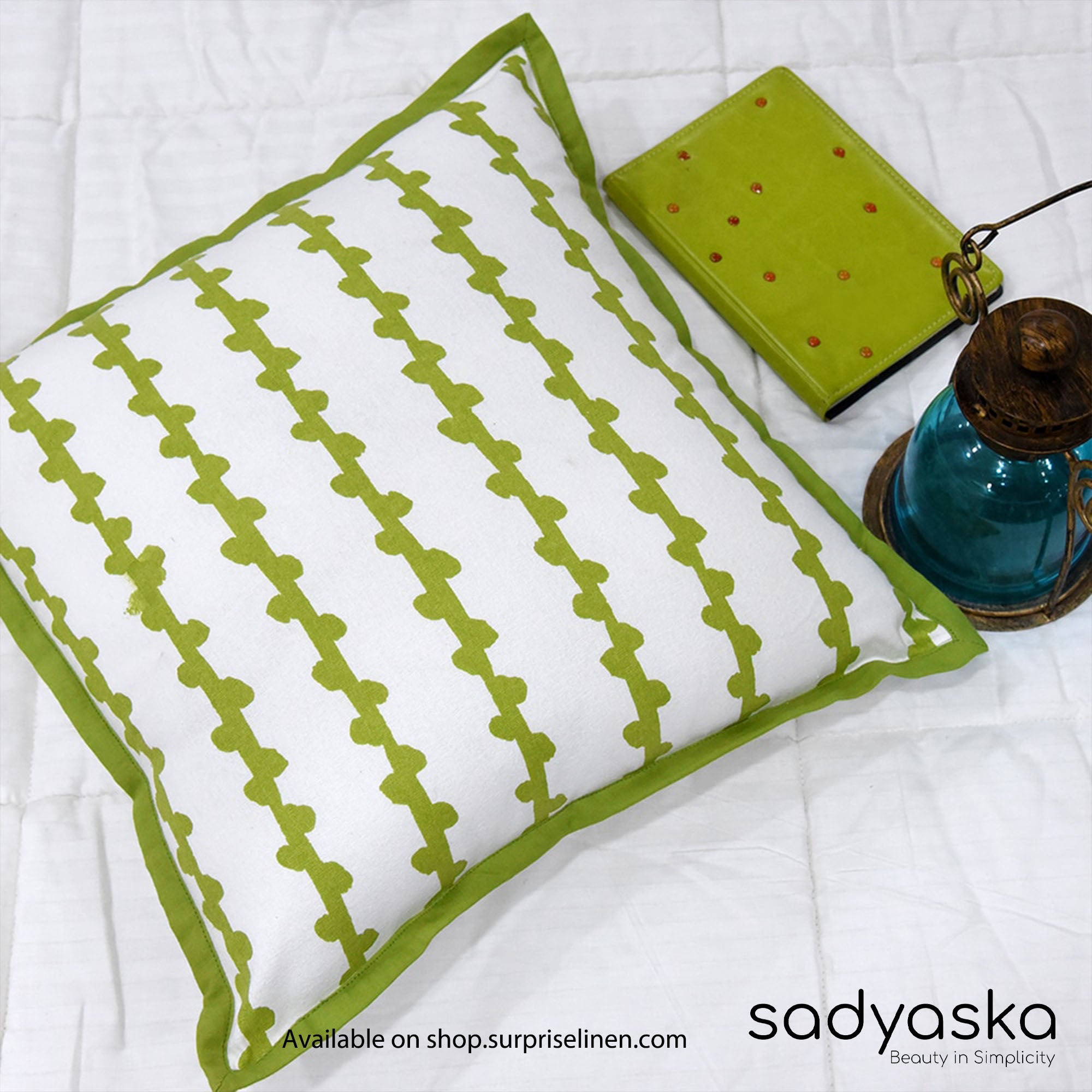 Sadyaska - Channel Dotted Cushion Cover (Green)