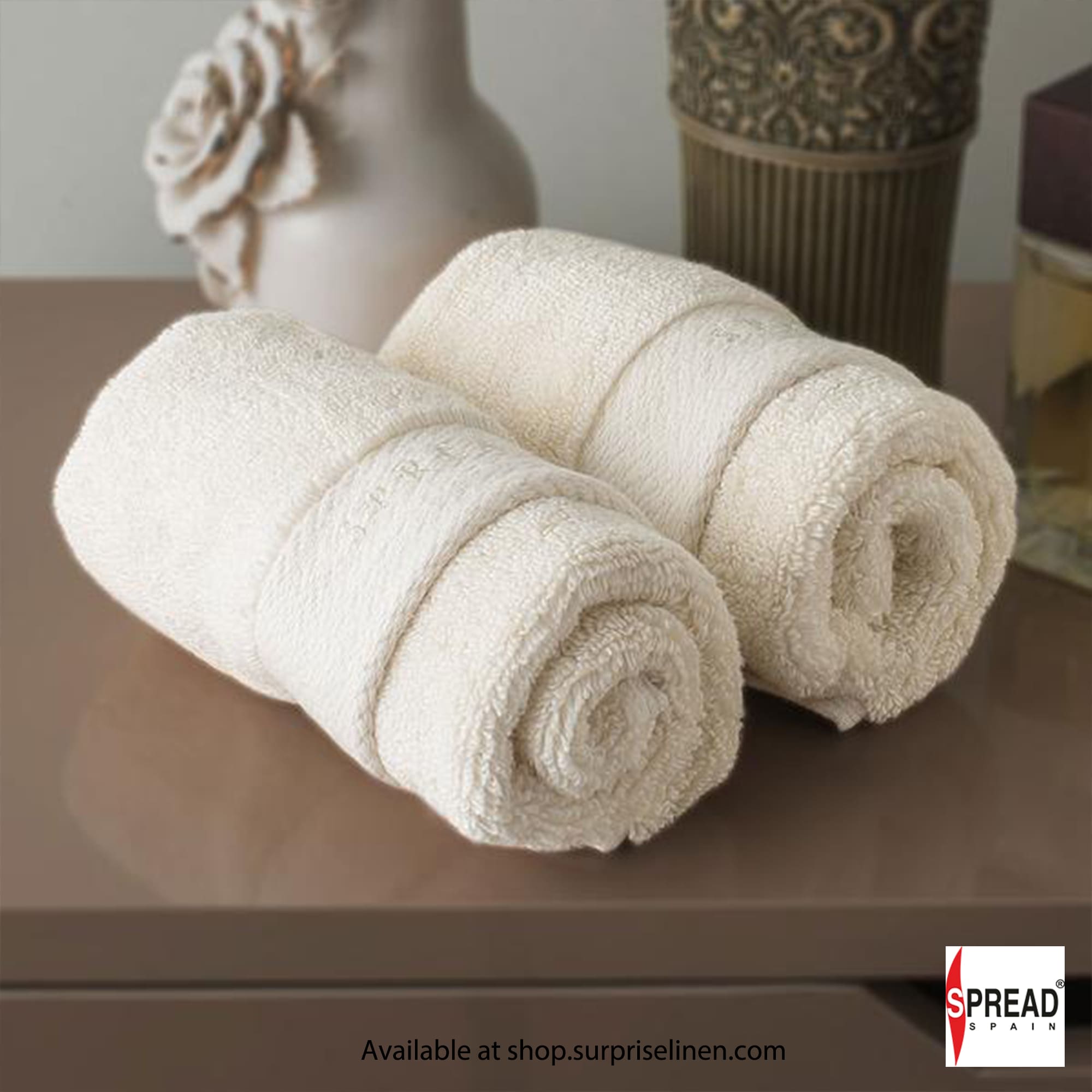 Spread Spain - Resort Collection 720 GSM Cotton Luxury Towels (Ivory)